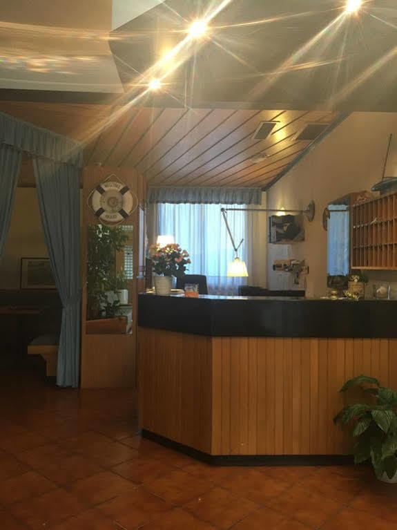 Hotel Zodiaco Lido di Jesolo Exterior foto